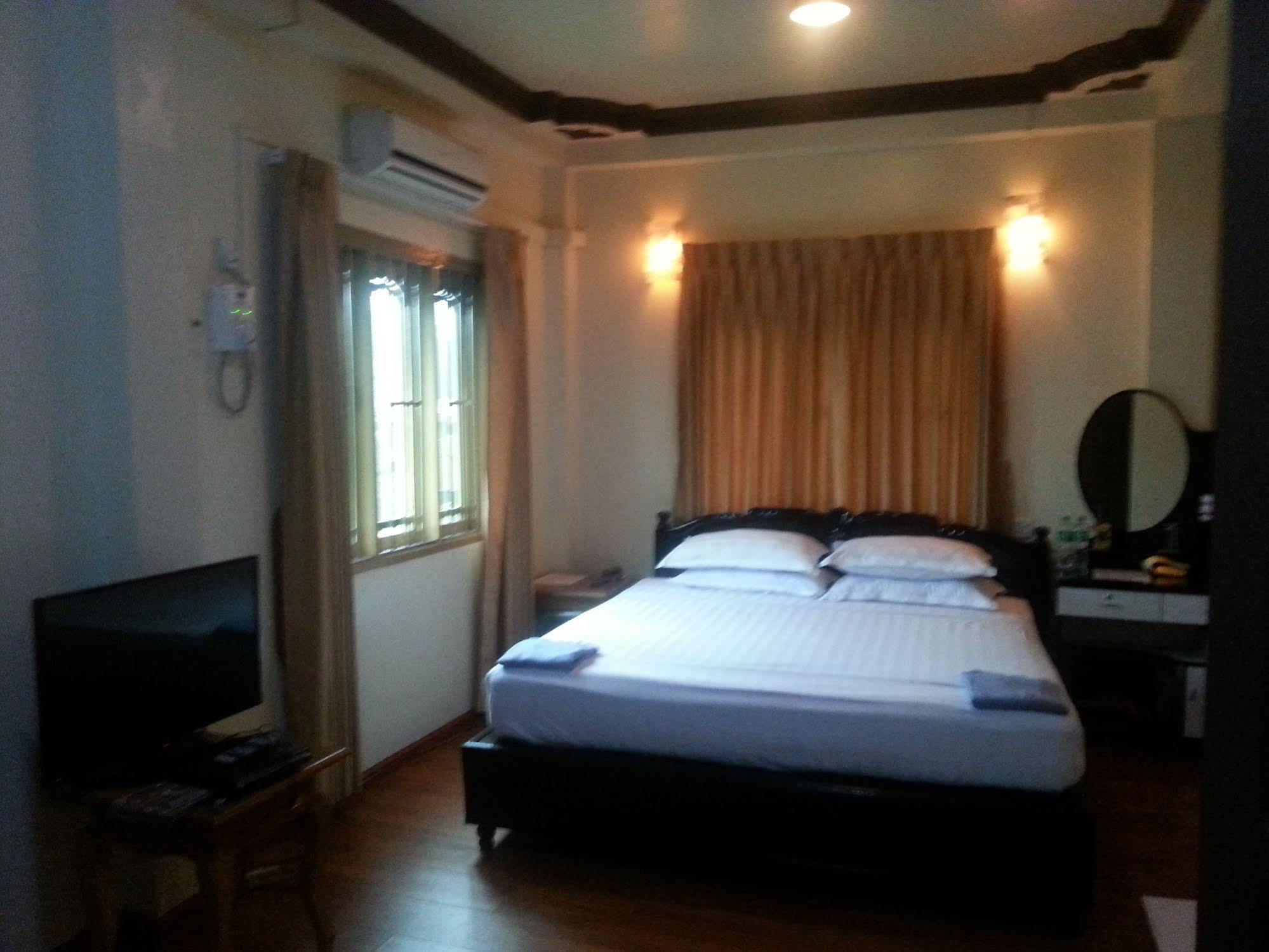 Vintage Hpa An Hotel Екстер'єр фото