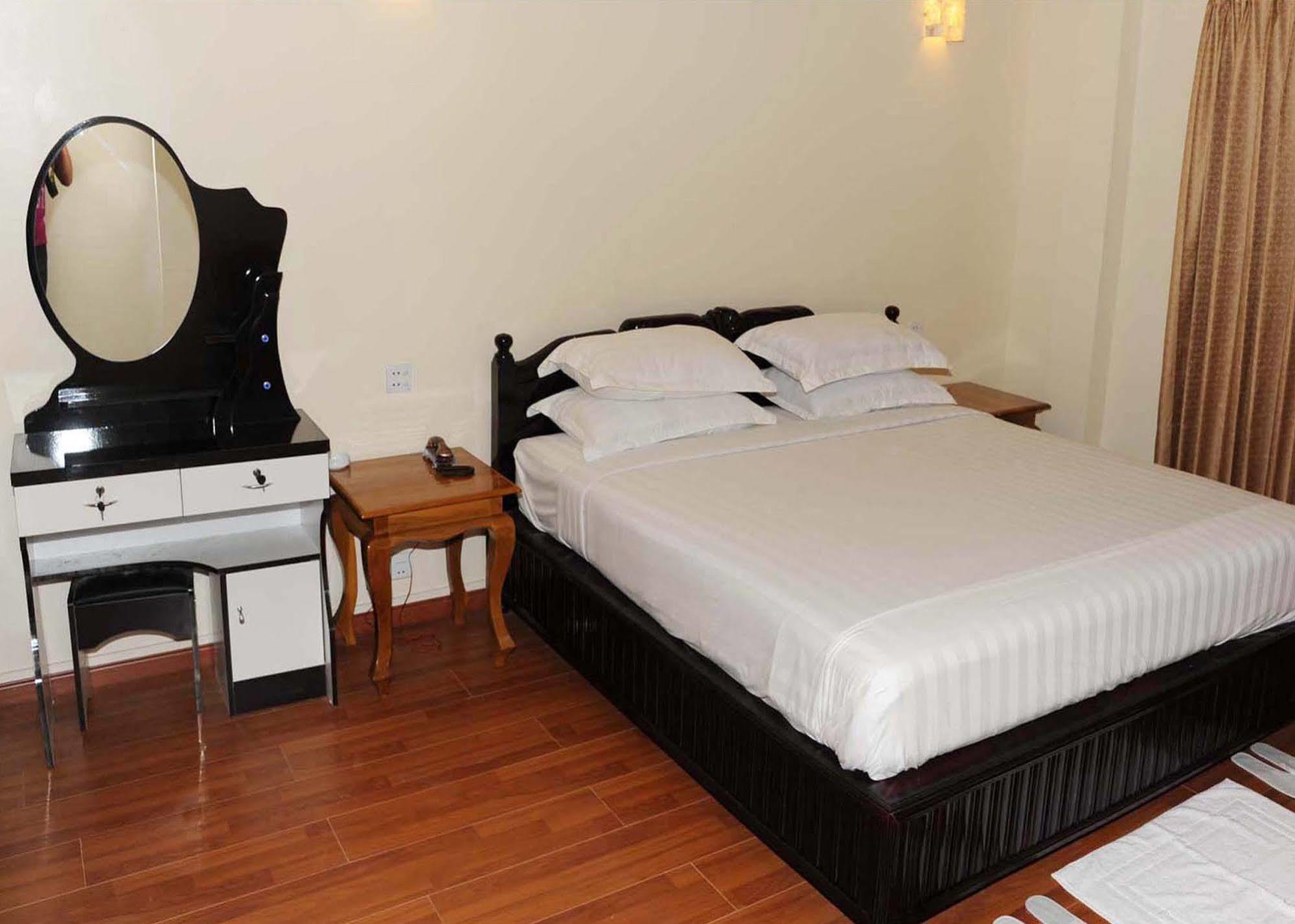 Vintage Hpa An Hotel Екстер'єр фото